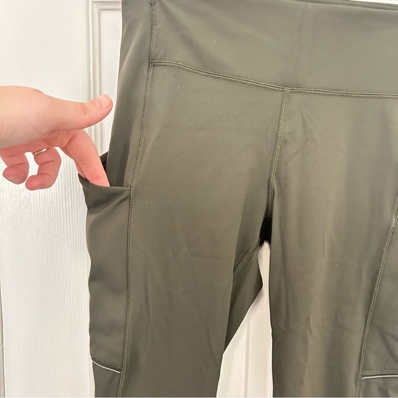 Lululemon Dark Olive Speed Up Crop 21” Medium Rise Athletic Workout Legging - Picture 11 of 15
